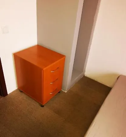 Warszawa-ursus 4* Varsovia