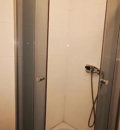 Warszawa-ursus Hotel Varsovia