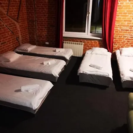 Hotell Warszawa-ursus 4*