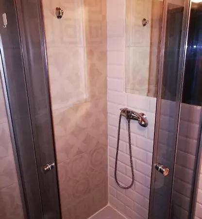 Warszawa-ursus Hotell 4*