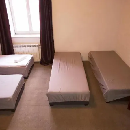 Hotel Warszawa-ursus Varsovie